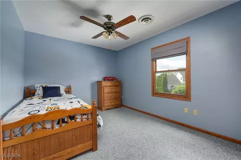Bedroom - 125 Duke Ct, Elyria, OH 44035 photo 4 of 9