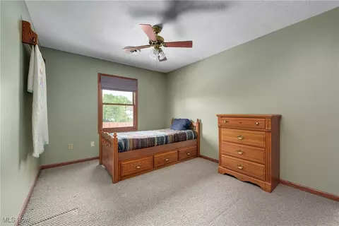 Bedroom - 125 Duke Ct, Elyria, OH 44035 photo 6 of 9