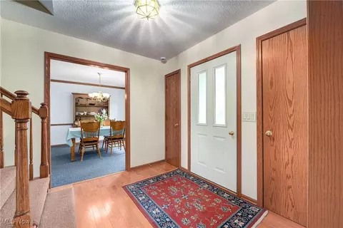 Entry Way - 125 Duke Ct, Elyria, OH 44035 photo 1 of 4