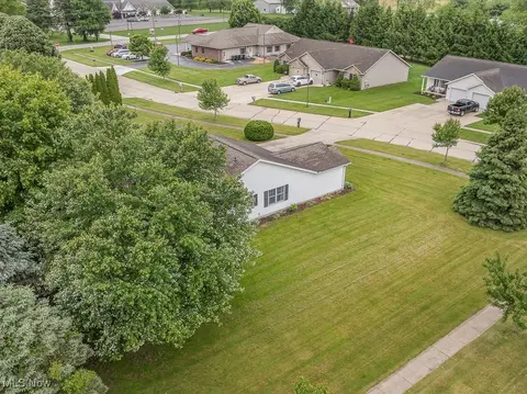 110 Parkside Dr, Creston, OH 44217 photo 40