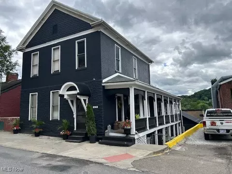 419 Commerce St, Wellsburg, WV 26070