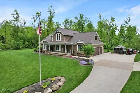 10905 Scranton Woods Trl, Newbury, OH 44065