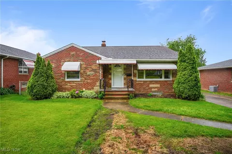 304 E Dresden Ave, Akron, OH 44301
