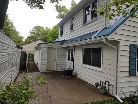 Exterior - 1750 Trinity Rd, Madison, OH 44057 photo 6 of 7