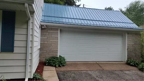 Exterior - 1750 Trinity Rd, Madison, OH 44057 photo 5 of 7