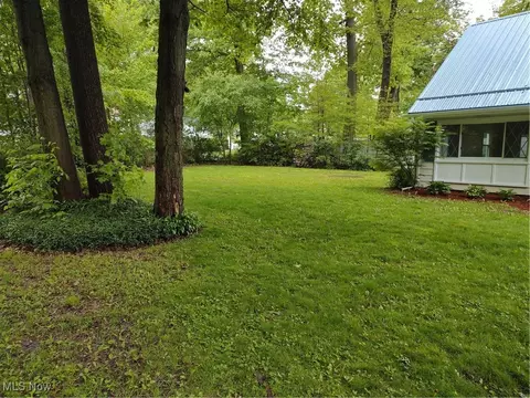Exterior - 1750 Trinity Rd, Madison, OH 44057 photo 4 of 7