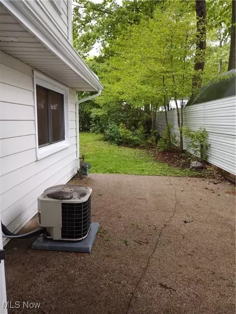 Exterior - 1750 Trinity Rd, Madison, OH 44057 photo 7 of 7