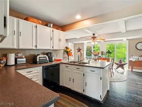 4300 Wade Ave, Ashtabula, OH 44004 photo 13