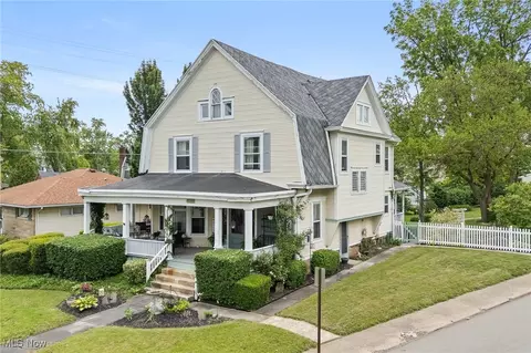 819 Center St, Ashland, OH 44805