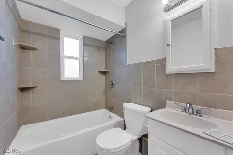 Bath - 860 E 260th St, Euclid, OH 44132 photo 1 of 1