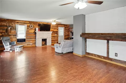 618 Market St, Philo, OH 43771 photo 15
