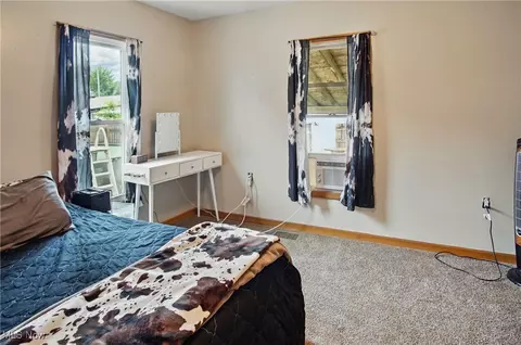 618 Market St, Philo, OH 43771 photo 29
