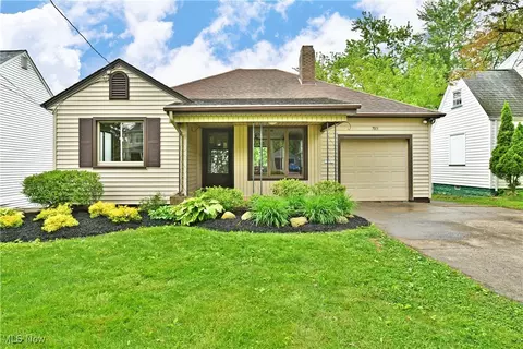 7013 Marinthana Ave, Boardman, OH 44512