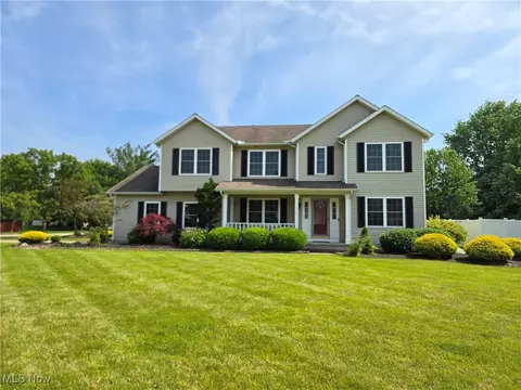 32879 Heartwood Ave, Avon, OH 44011