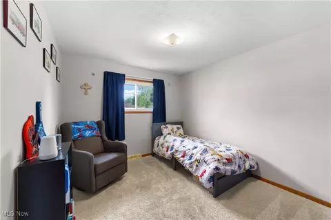8908 Harrow Dr, Parma, OH 44129 photo 14