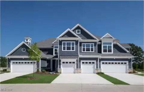 519 Port Side Dr, Avon Lake, OH 44012