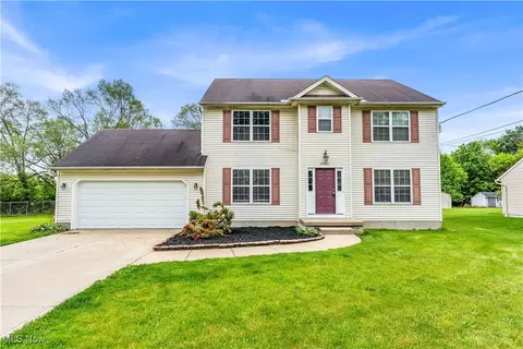 25861 Kennedy Ridge Rd, North Olmsted, OH 44070