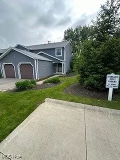 4757 Ledgewood Dr #7-A, Medina, OH 44256