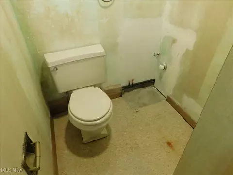 721 Ivan Dr, Kent, OH 44240 photo 33
