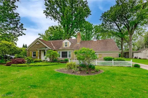 24650 S Woodland Rd, Beachwood, OH 44122