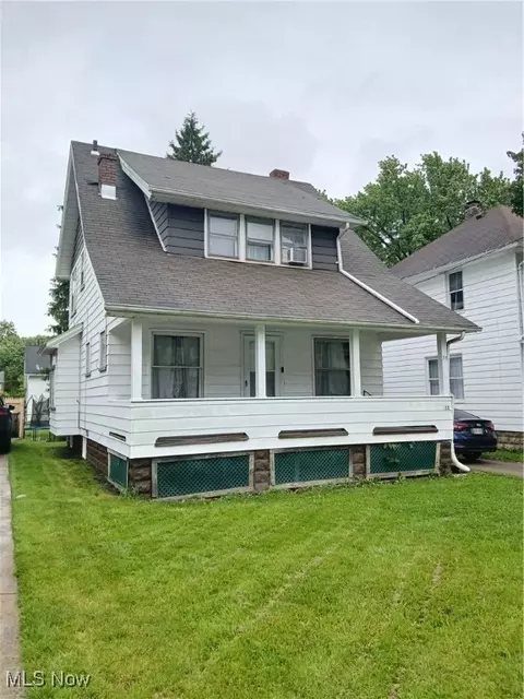 35 N Hazelwood Ave, Youngstown, OH 44509