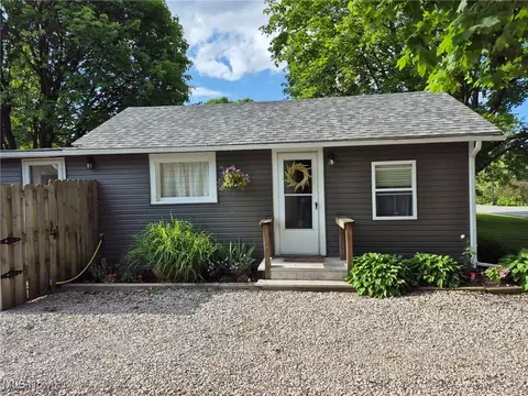 4113 State Route 60 Rd, Vermilion, OH 44089