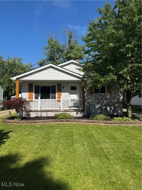 1267 Worton Blvd, Mayfield Heights, OH 44124