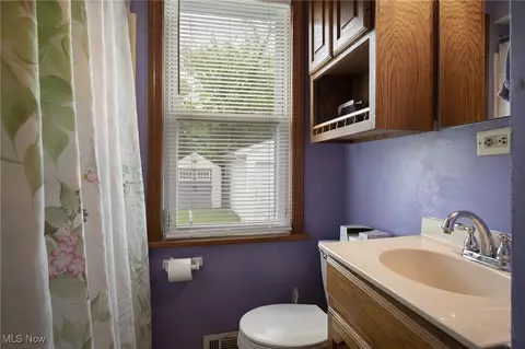 5125 Arch St, Maple Heights, OH 44137 photo 13