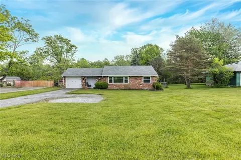 14607 State Rd, North Royalton, OH 44133
