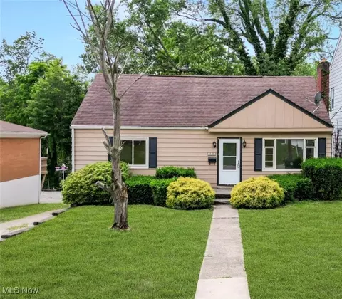 123 Opal Blvd, Steubenville, OH 43952