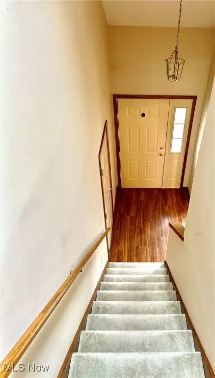 Entry Way - 4748 Preserve Dr NW, Canton, OH 44708 photo 3 of 4