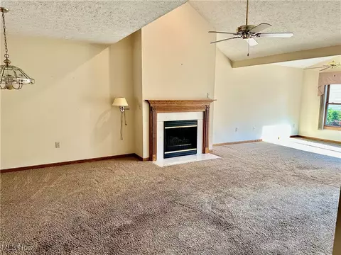 Living - 4748 Preserve Dr NW, Canton, OH 44708 photo 4 of 5