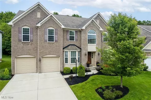 3413 Stillwood Blvd, Stow, OH 44224