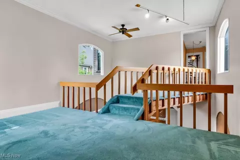 Entry Way - 160 Beech St, Berea, OH 44017 photo 7 of 12