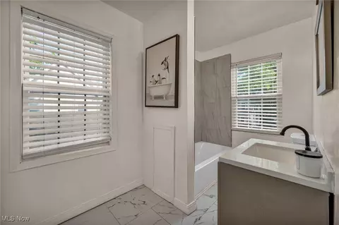 Bath - 8620 Bicentennial Pl, Cleveland, OH 44106 photo 1 of 3