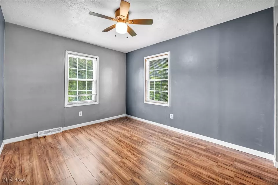 Bedroom - 8620 Bicentennial Pl, Cleveland, OH 44106 photo 3 of 7