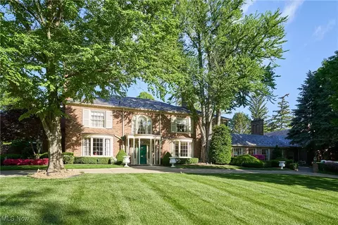 48 S Wheaton Rd, Akron, OH 44313