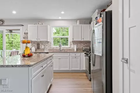 2779 Steeb Dr, Norton, OH 44203 photo 9