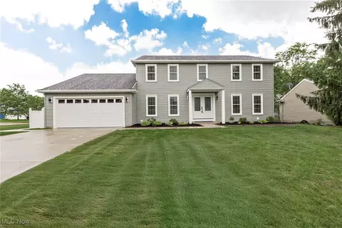 13179 Fairwinds Dr, Strongsville, OH 44136