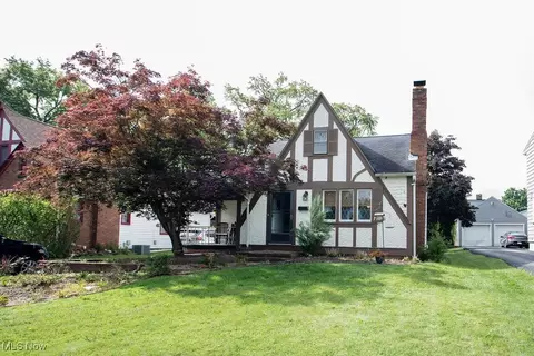 33 Marlindale Ave, Boardman, OH 44512