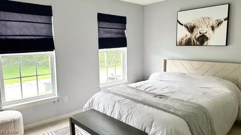 Bedroom - 511 Nobottom Rd, Berea, OH 44017 photo 5 of 7