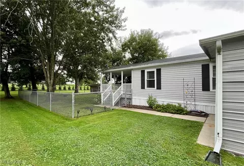 9675 Yoder Rd, Sterling, OH 44276 photo 3