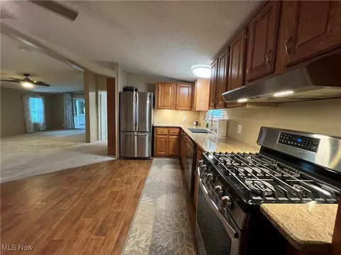 9675 Yoder Rd, Sterling, OH 44276 photo 16
