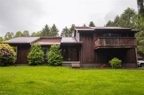 54691 Colerain Pike, Martins Ferry, OH 43935