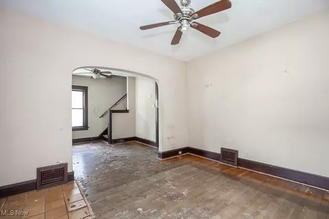 73 77 Prospect St, Berea, OH 44017 photo 33