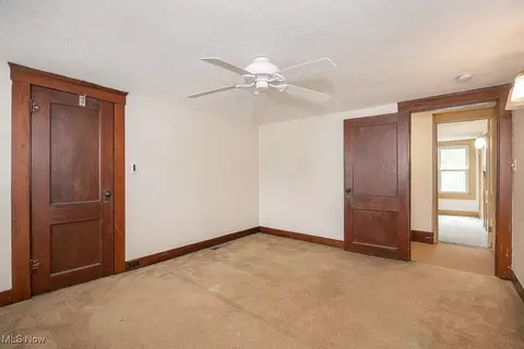 73 77 Prospect St, Berea, OH 44017 photo 22