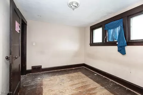 73 77 Prospect St, Berea, OH 44017 photo 45