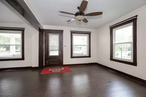 73 77 Prospect St, Berea, OH 44017 photo 6