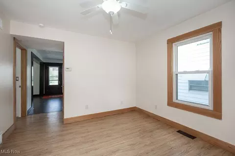 73 77 Prospect St, Berea, OH 44017 photo 11