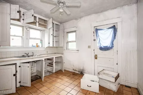 73 77 Prospect St, Berea, OH 44017 photo 37